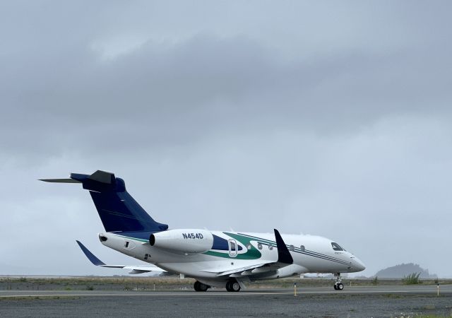 Embraer Legacy 550 (N454D) - XSR454 arriving from Kansas City to Sitka