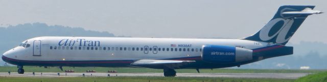 Boeing 717-200 (N930AT) - AirTran 717-200 7/18/13