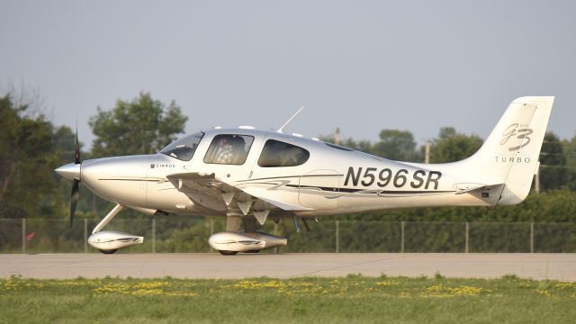 Cirrus SR-22 (N598SR) - Airventure 2019