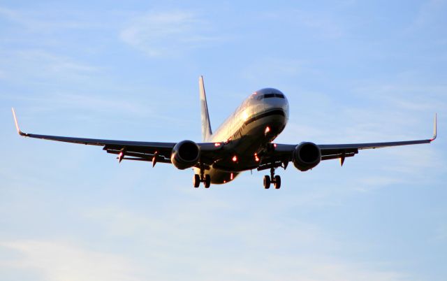 Boeing 737-900 (N317AS)