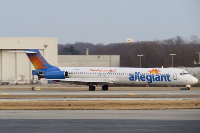 McDonnell Douglas MD-83 (N416NV) - Allegiant Airlines MD-83 1/26/14