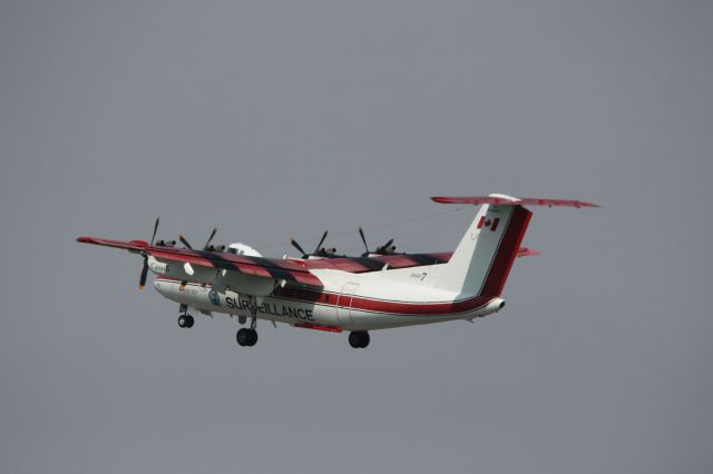 De Havilland Canada Dash 7 (C-GCFR)