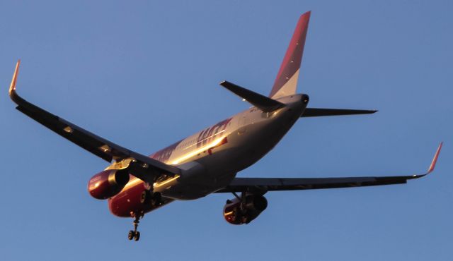 Airbus A320 (HA-LWZ)