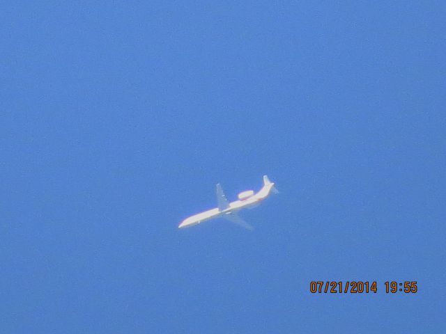 Embraer ERJ-145 (N623AE) - American Eagle flight 3298 from OKC to ORD over Baxter Springs KS (78KS) at 35k feet.