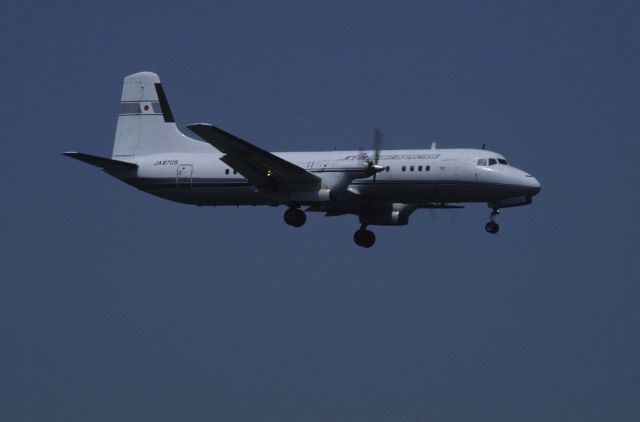 NAMC (1) YS-11 (JA8709) - Final Approach to Narita Intl Airport Rwy34L on 1998/05/21