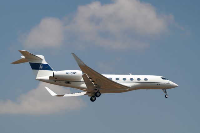 Gulfstream Aerospace Gulfstream G650 (N836MF) - Beautiful GULFSTREAM G650 with new "livery"