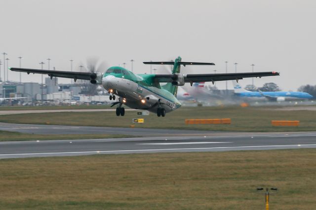 Aerospatiale ATR-72-600 (EI-FAW) - EI3721 departing to Cork.