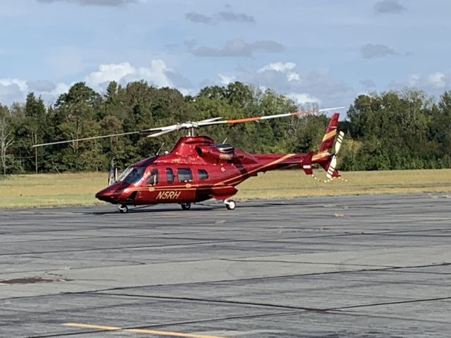 Bell 430 (N5RH)