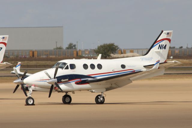 Beechcraft King Air 90 (N14)