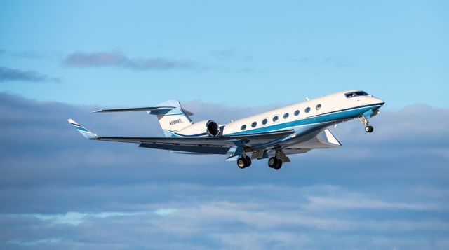 Gulfstream Aerospace Gulfstream G650 (N68885) - G650ER departing KBZN