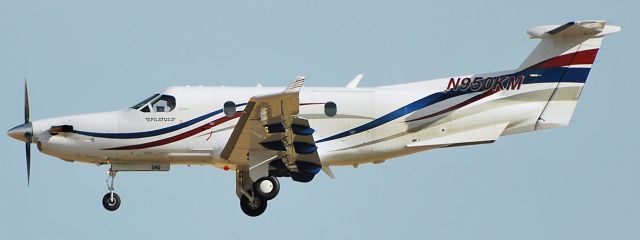 Pilatus PC-12 (N950KM)