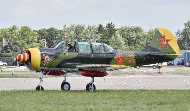 YAKOVLEV Yak-52 (N152JB) - Airventure 2017