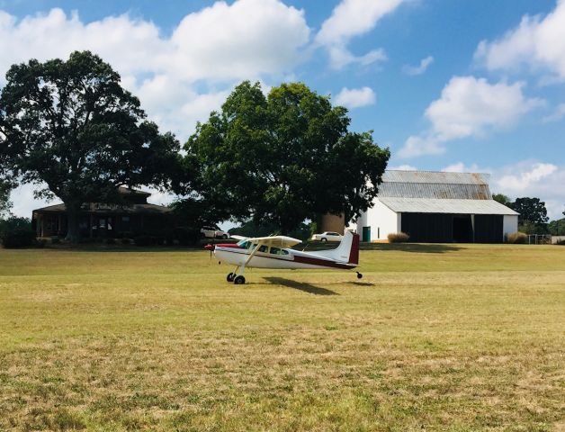 Cessna Skywagon (N185VE) - Takeoff, Miller Airpark NC