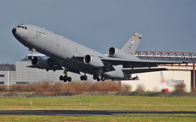 83-0081 — - usaf kc-10a 83-0081 dep shannon 18/3/14.