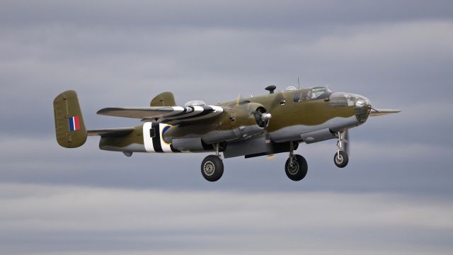 North American TB-25 Mitchell (N88972) - Historic Flight Foundations North American B25-D Mitchell bomber “Grumpy” (Ser#43-3318) doing pattern work on Rwy 16R on 10.6.17.