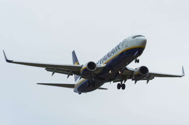 Boeing 737-800 (G-RUKG) - Spotting RZE