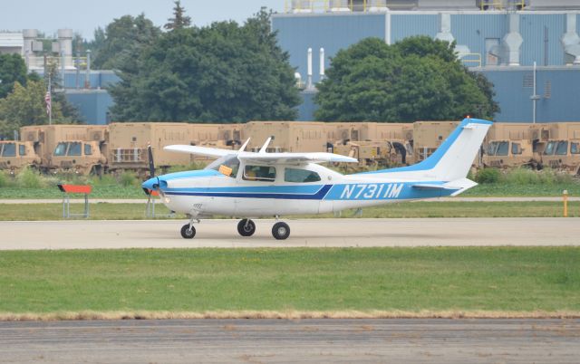 Cessna Skyhawk (N7311M) - AirVenture 2014