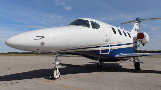 Beechcraft Premier 1 (N865RM) - A Hawker Beechcraft 390 Premier 1A on the Pryor Regional Airport ramp in Decatur, AL - October 22, 2018.