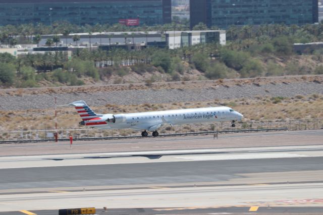 Canadair Regional Jet CRJ-900 (N922FJ)