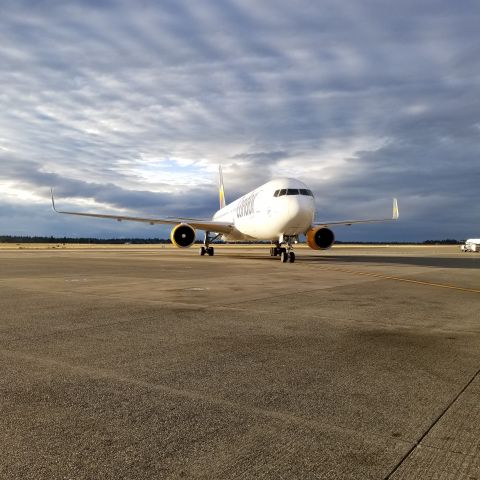 BOEING 767-300 (D-ABOU) - Clean ramp, nice sky makes the plane look like an RC, until it gets closer