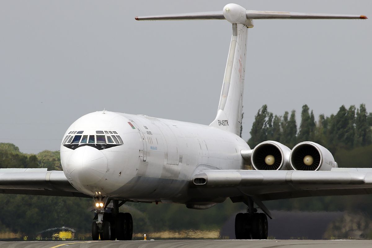 Ilyushin Il-62 (EW-450TR)