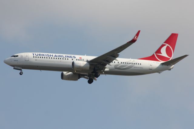 Boeing 737-900 (TC-JYJ)