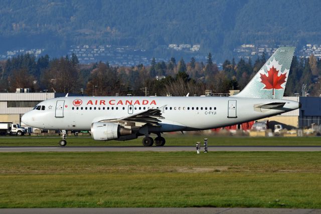 Airbus A319 (C-FYJI)