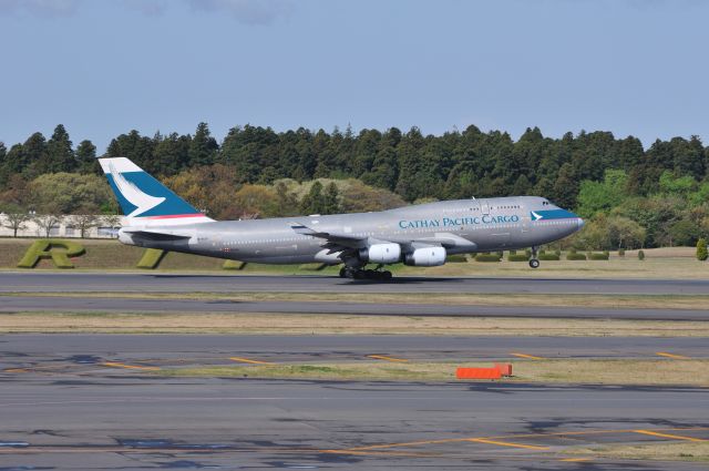 Boeing 747-400 (B-HUR) - 2011/4/24