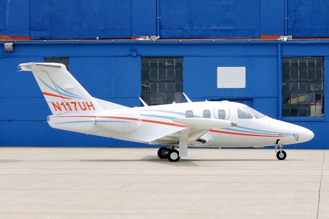 Eclipse 500 (N117UH) - An Eclipse from the archives. This one was spotted on the GA ramp at Youngstown on 13 Jun 2014.