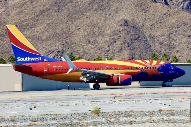 Boeing 737-700 (N955WN)