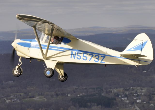 Piper PA-22 Tri-Pacer (N5573Z)