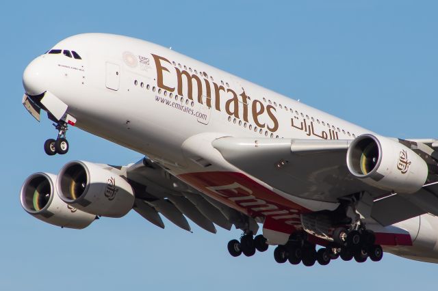 Airbus A380-800 (A6-EEP)