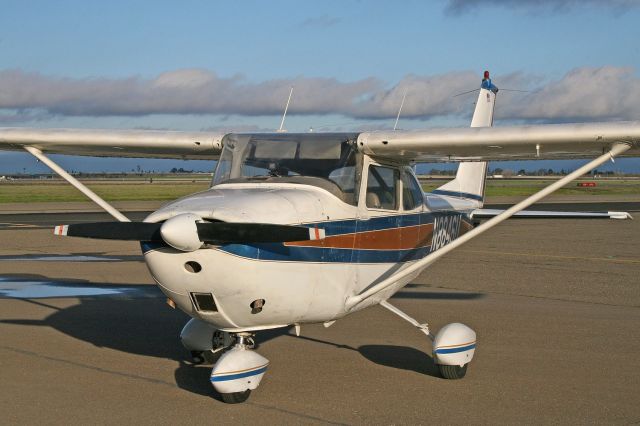 Cessna Skyhawk (N8846U) - 2014 Annual inspection, Stockton, CA