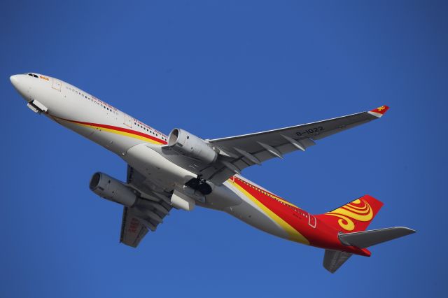 Airbus A330-300 (B-1022)