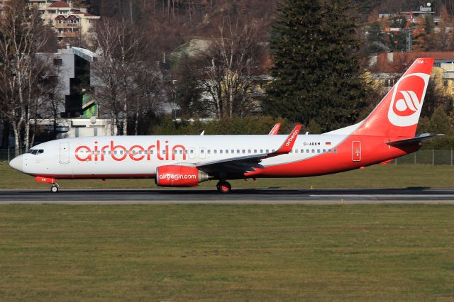 Boeing 737-800 (D-ABKM)