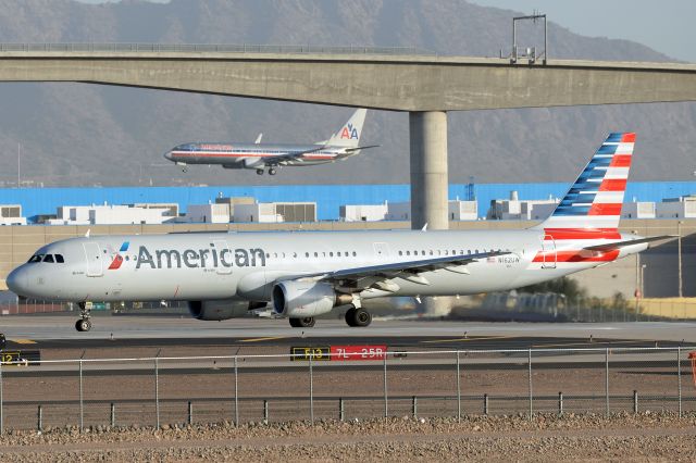 Airbus A321 (N162UW)