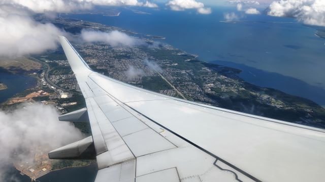 Boeing 737-800 (N857NN)