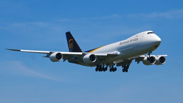 BOEING 747-8 (N610UP) - BOE535 on final to Rwy 16R to complete a ferry flight from KPDX on 5.14.18. (ln 1547 / cn 64256).