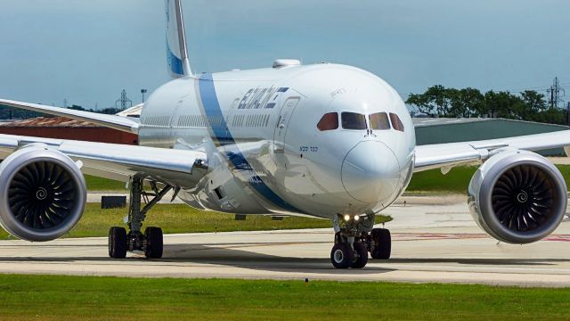 Boeing 787-9 Dreamliner (4X-EDJ) - As far as I know, this is the first time for EL AL to visit San Antonio.