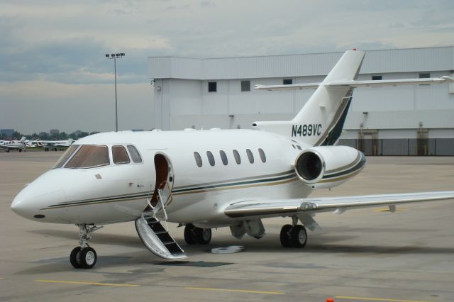 Hawker 800 (N489VC)