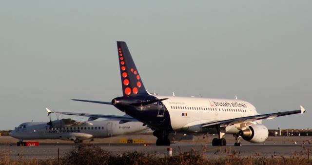 Airbus A319 (OO-SSB)