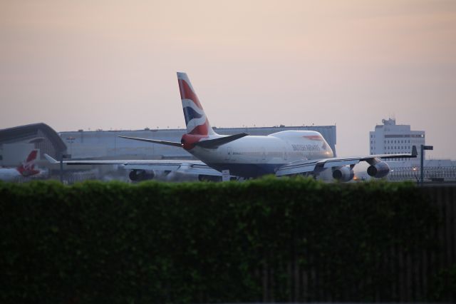 Boeing 747-400 (G-CIVG)