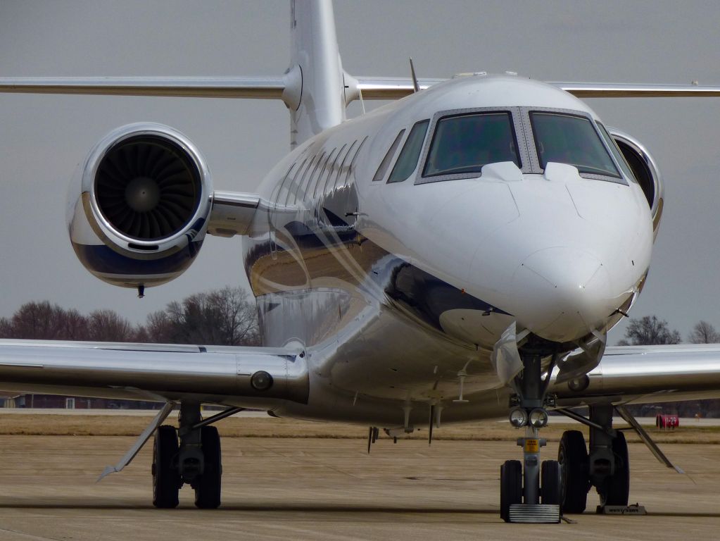 Cessna Citation Sovereign (N33SL) - Cessna Citation 680 on the ramp at ALN