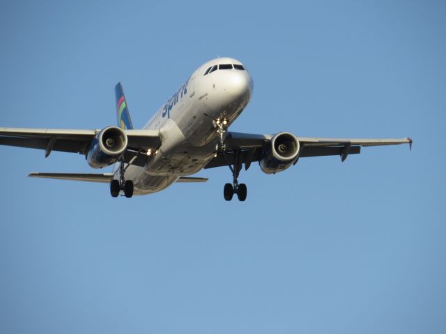 Airbus A320 (N608NK) - APPROACHING LAS