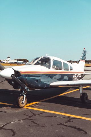 Piper Cherokee (N5197F)