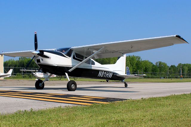 Cessna Skywagon (N81HW)