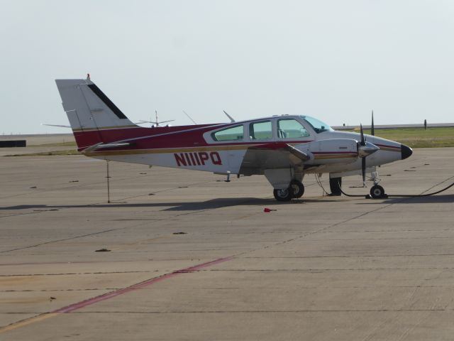 Beechcraft Baron (58) (N111PQ)