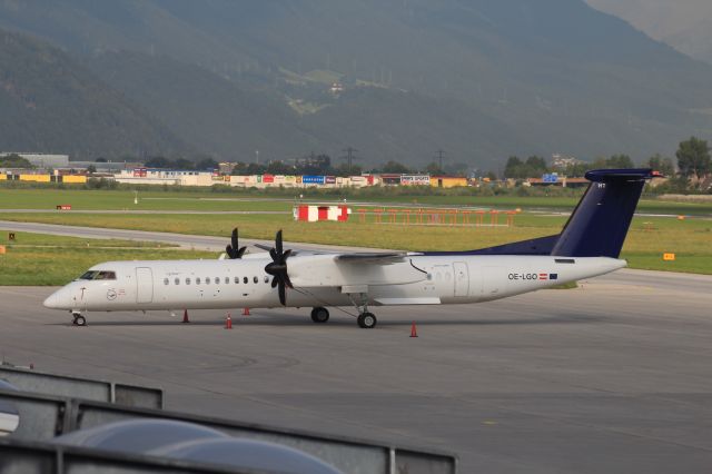 de Havilland Dash 8-400 (OE-LGO)