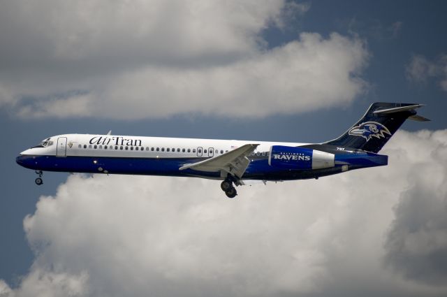 Boeing 717-200 (N946AT)