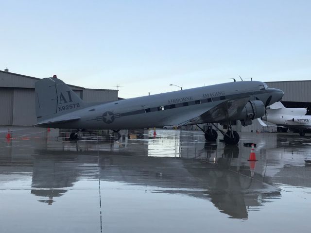 Douglas DC-3 (N92578)